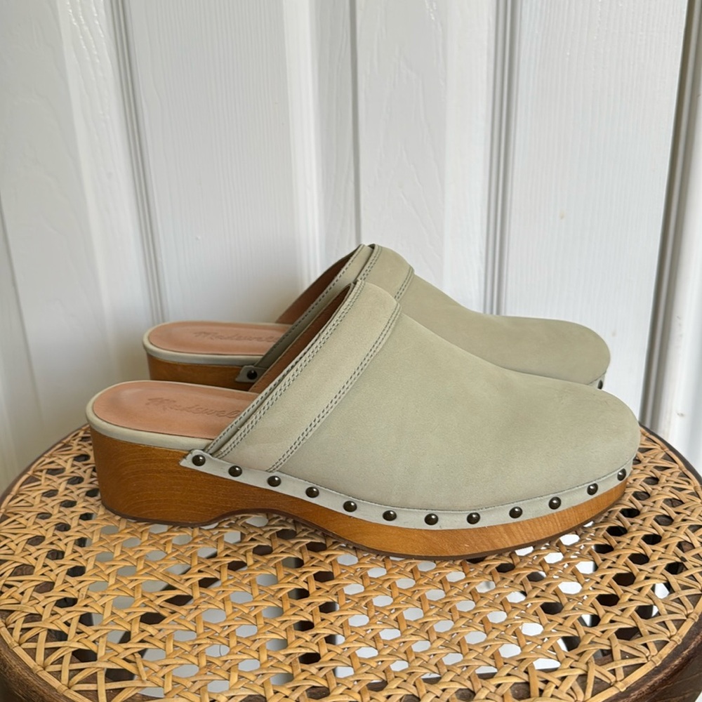 Madewell Clogs - green suede